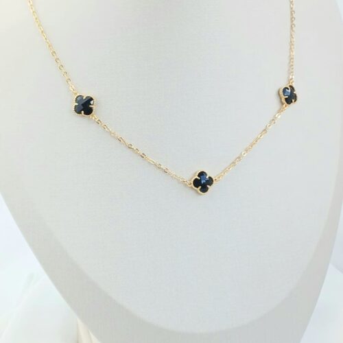 Colar com Vários Pingentes de Trevo Ônix B.Ouro 18K