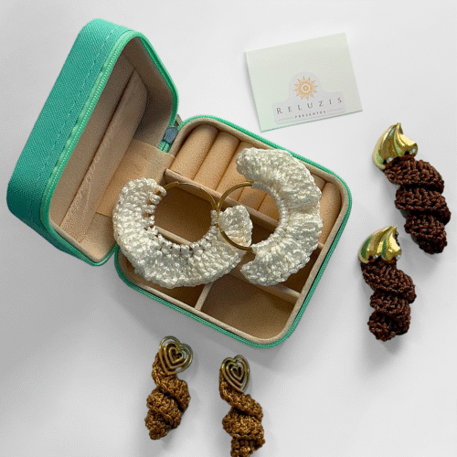 Brinco Argola Média com Crochê